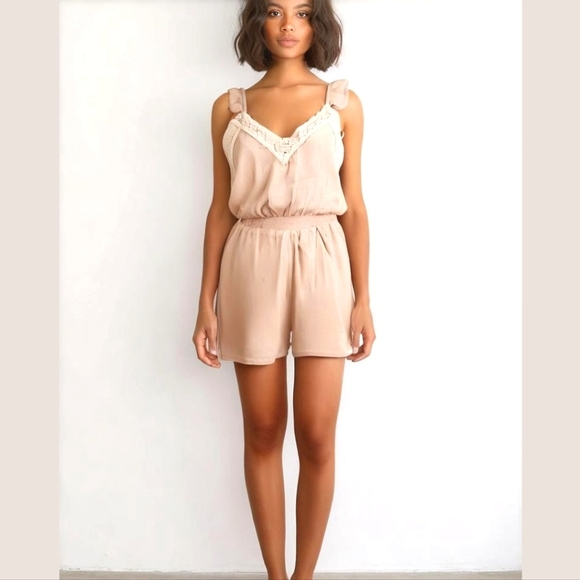 Kendall & Kylie Blush Pink Ruffle Romper XS V-Neckline Open-Back Ruffled Straps - Picture 1 of 5